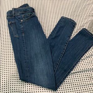 Low waist super skinny jeans